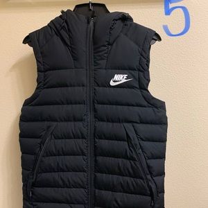 Nike vest